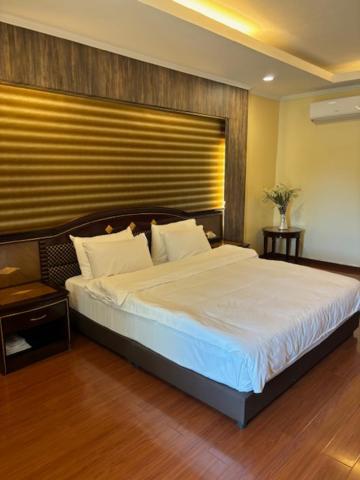 Interpark Hotel Olongapo Exteriér fotografie